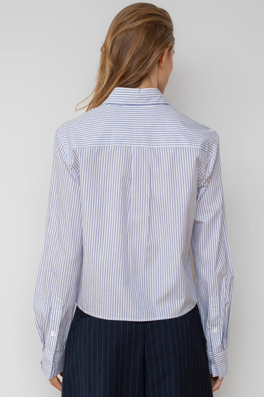Model wearing WE-AR4 The Campbell Shirt rear view