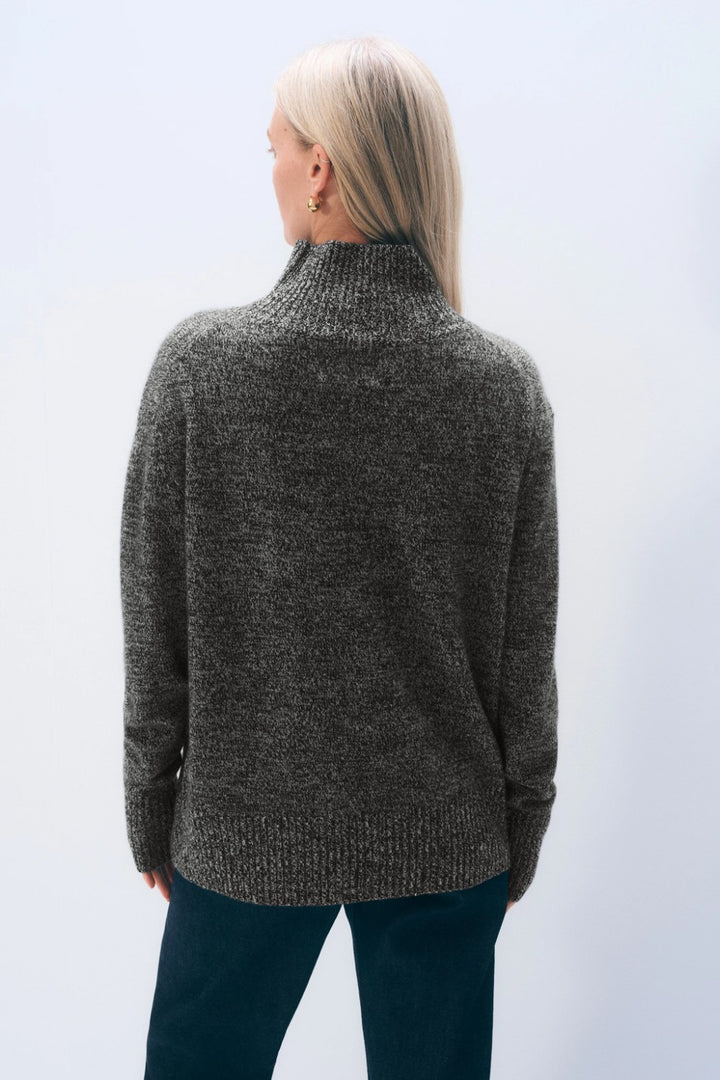 White + Warren Cashmere Oversized Standneck