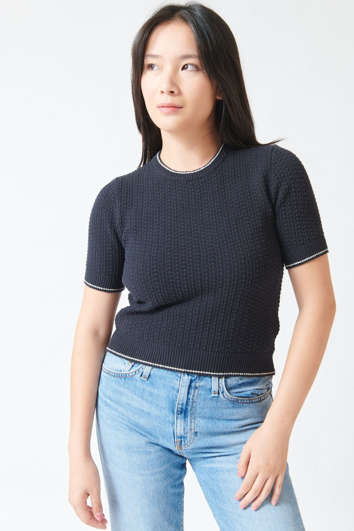 Lilly wearing White + Warren Cotton Boucle Tee Midnight Ivory Tipping front view