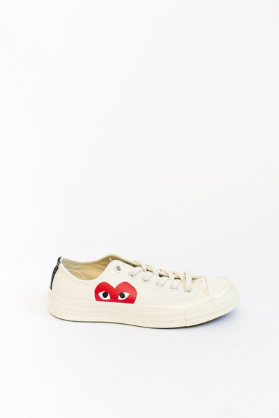 Comme des Garçons PLAY Converse Low-Top Chuck Taylors